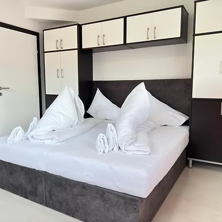 Haus Pia By A Casa *