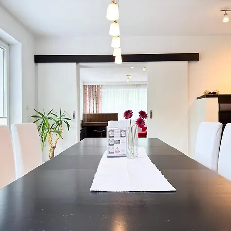 Haus Pia *