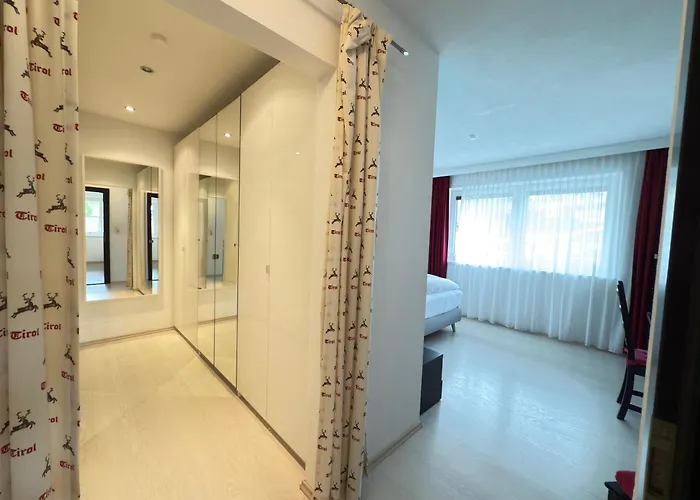 Appartamento Haus Pia By A Casa